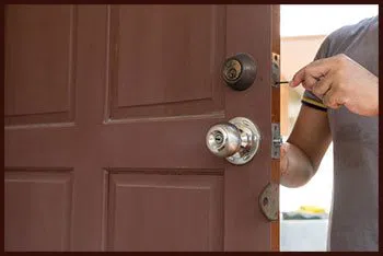 Usa Locksmith Service Frankfort, IL 815-265-6058 - 2-lockout-service
